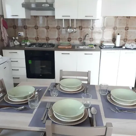 Del Mediterraneo Apartment